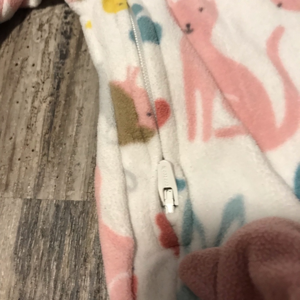 ❌SOLD❌ 6M Carter’s double zipper Fleece/Cotton PJ - Picture 7 of 16